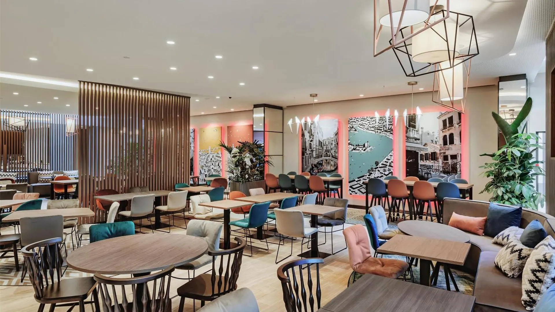 Hampton By Hilton Venice Isola Nuova 3*,  이탈리아