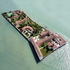 3* Hotel Isola Di San Servolo - Centro